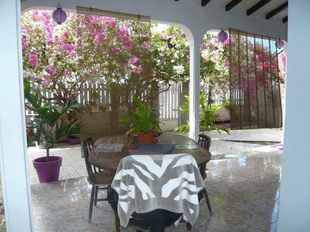 بورت لويس Maison D'Hote "Les Bougainvillees" المظهر الخارجي الصورة